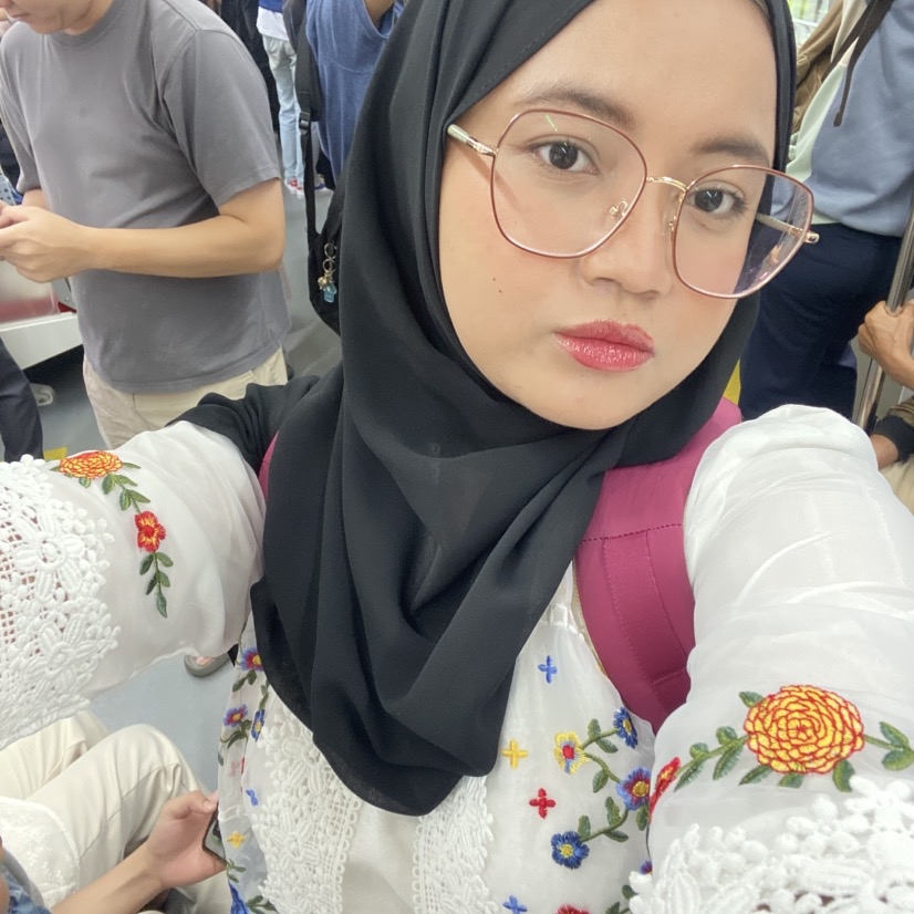 GWS Plump Gloss - 06 Rosy Posy imgfdn-1167658d-dae3-4843-af98-f79bb7d78fa0