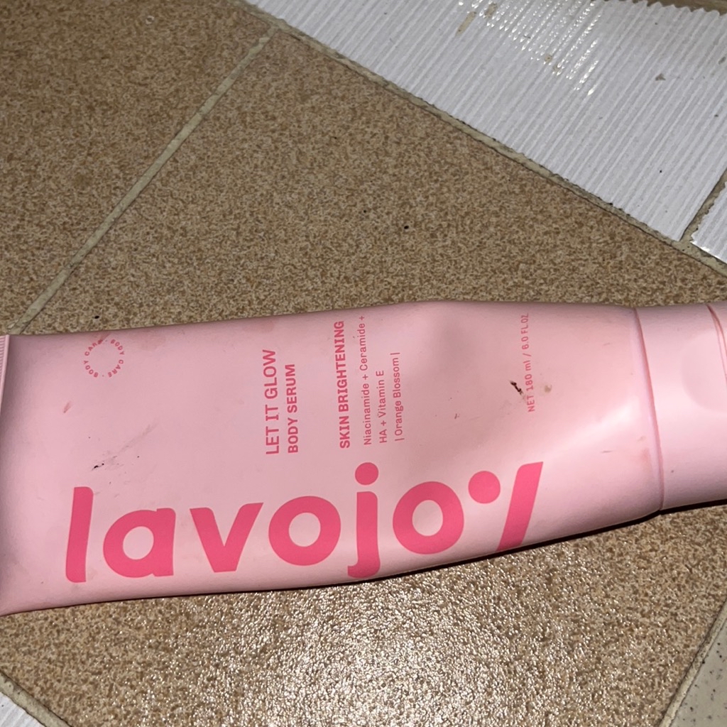 Let It Glow Body Serum Summertrain imgfdn-bf82cdb5-4ced-48d7-be10-9c9cc5f6f4ea