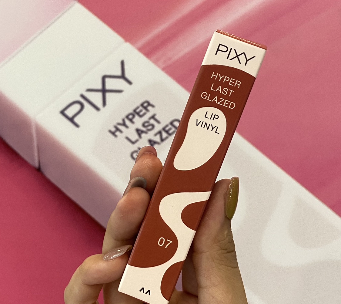 Hyperlast Glazed Lip Vinyl - 07 Rosewood Blaze imgfdn-22b440b8-bc5f-4b1b-8c3e-3b7cb8bd1887