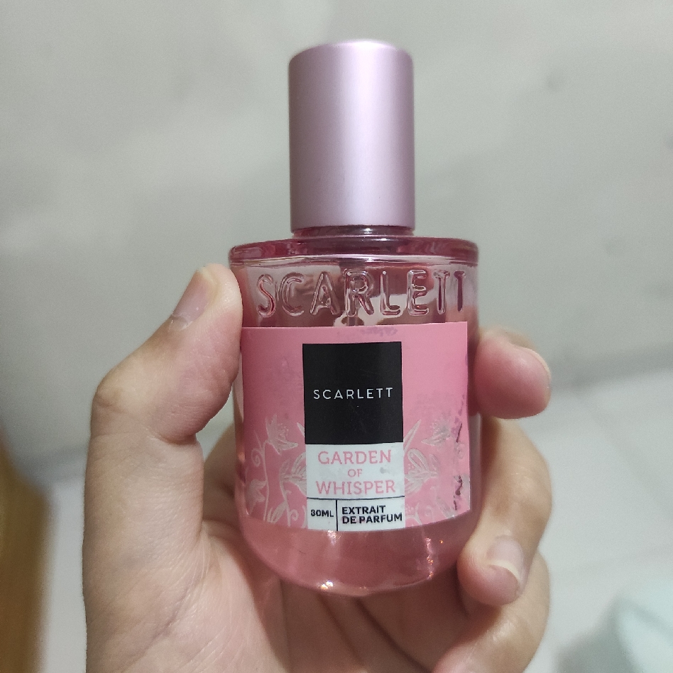 Extrait de Parfum - Garden of Whisper imgfdn-cdcadefe-35c0-48a7-8115-cbd53d250f79