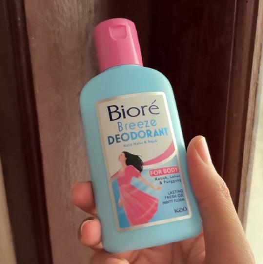 Breeze Deodorant Lasting Fresh Gel - Minty Fruity imgfdn-f8758122-b227-49ad-b9f7-144290085d91
