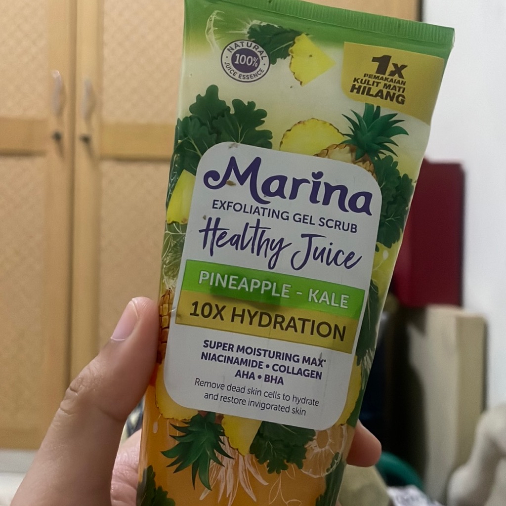 Exfoliating Gel Scrub - Healthy Juice Orange Peach imgfdn-96d3071a-19bc-4324-be31-d97e325e1c38
