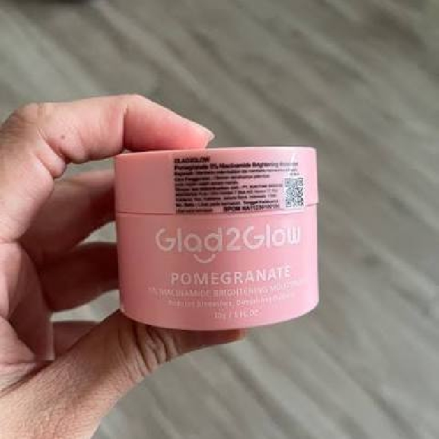 Pomegranate Niacinamide Brightening Clay Mask imgfdn-17887b5d-c039-4694-a60d-8b87884bfa5a