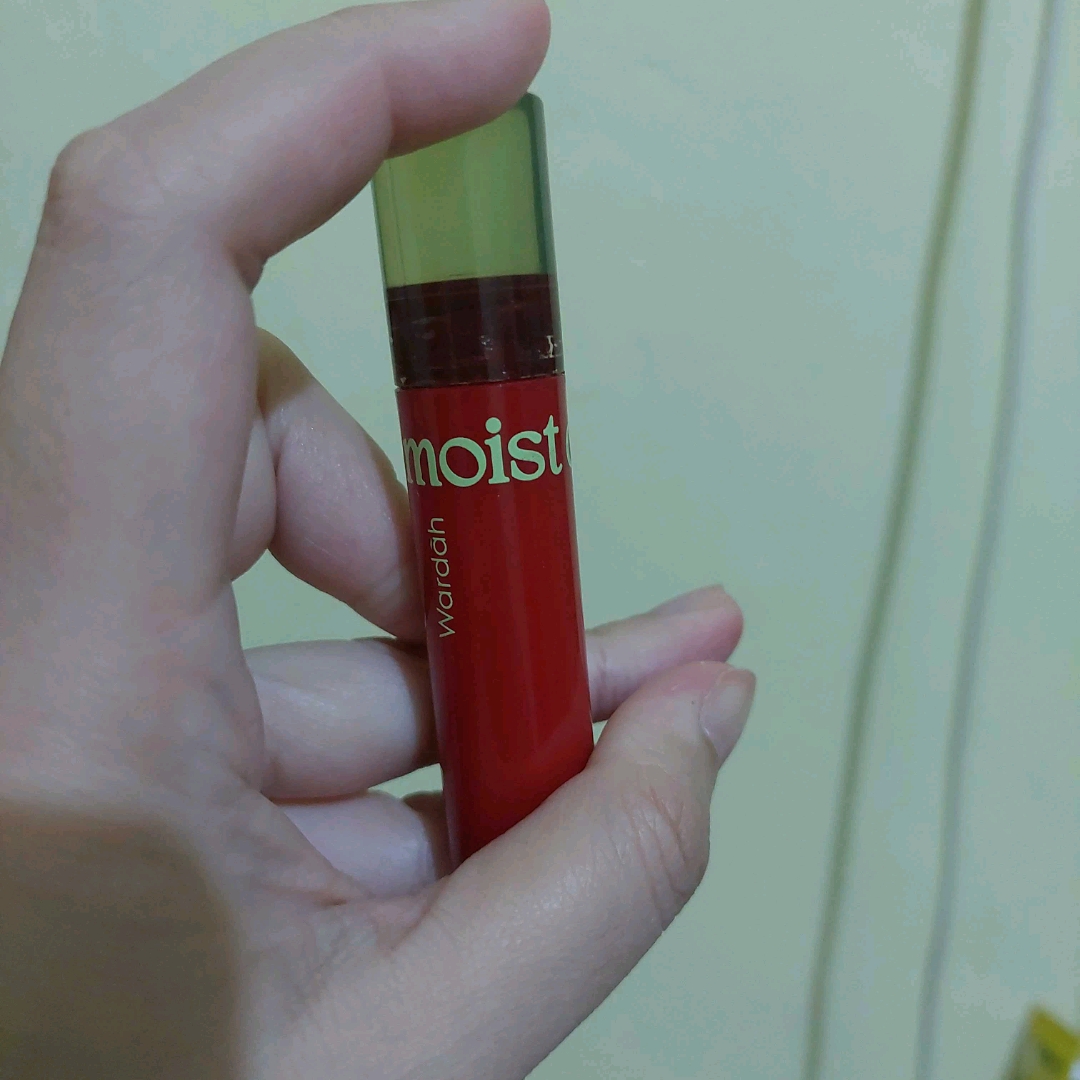 Moist Dew Tint - 06 Cherry Gelato imgfdn-f5edf0c3-f23a-4a5b-b56e-1c536ef35137