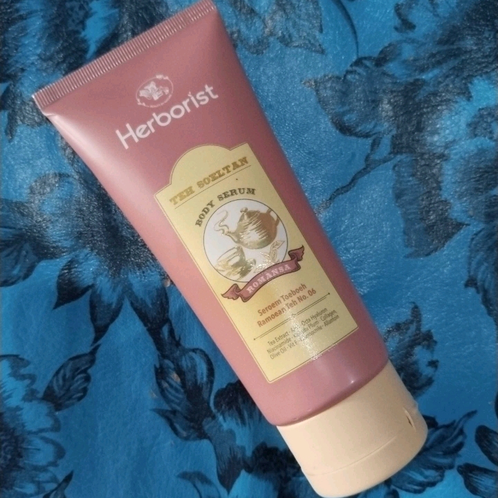 Teh Soeltan Night Care Body Serum - Romansa imgfdn-8475a6b9-81d1-4abf-86e4-25e0a39c7f32