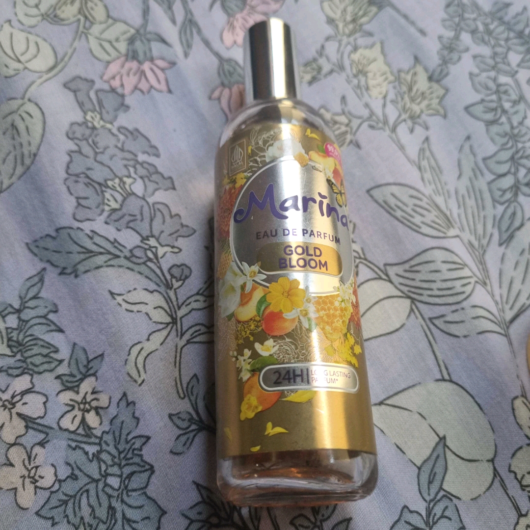 Gold Bloom Eau de Parfum imgfdn-8a5a0bfb-1951-4801-bab8-dd96df47c676