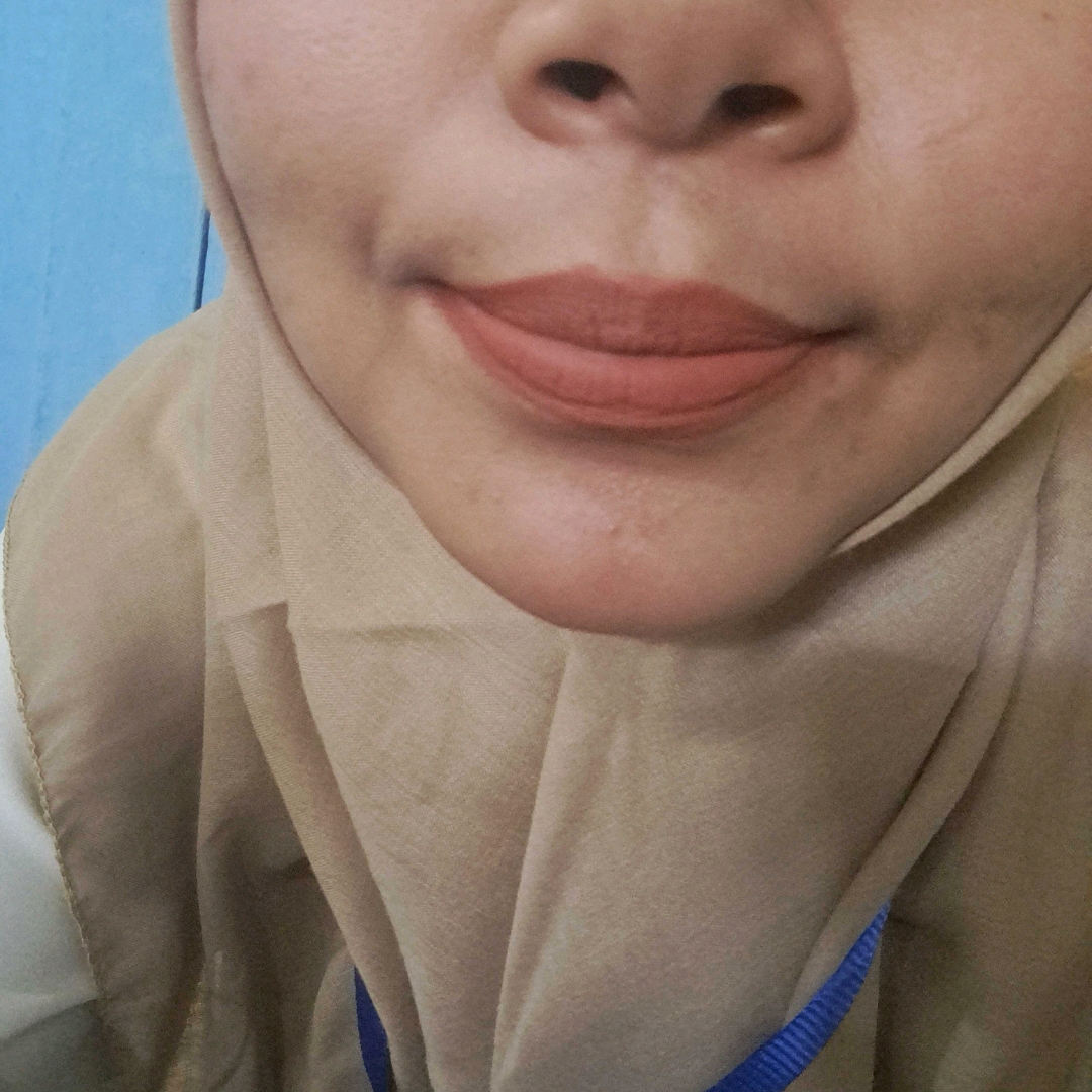 IDOL BLURRY Soft Lip Matte - Trouble imgfdn-772f86ef-cf8b-43fe-ad51-803d13a1d9ab