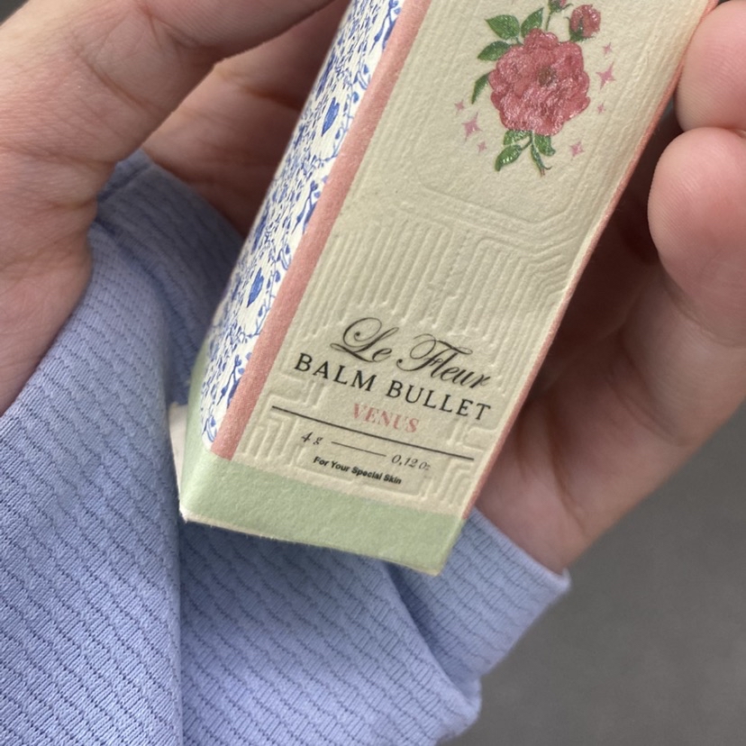 Le Fleur Balm Bullet - Damascus imgfdn-409808a9-72cd-44a4-8de6-ccee8bfbcb9b