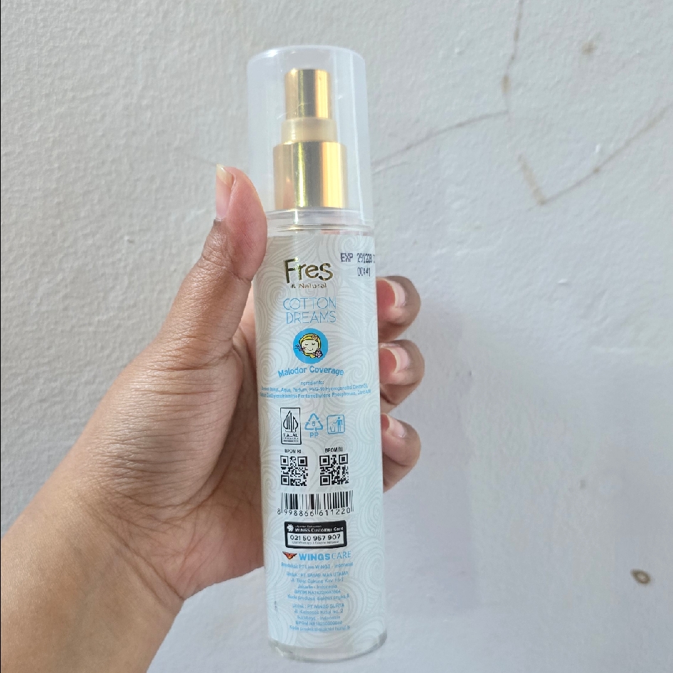 Hijab Refresh Spray - Cotton Dreams imgfdn-8c2d0654-6c6d-44a1-9ed6-15433cff7bac