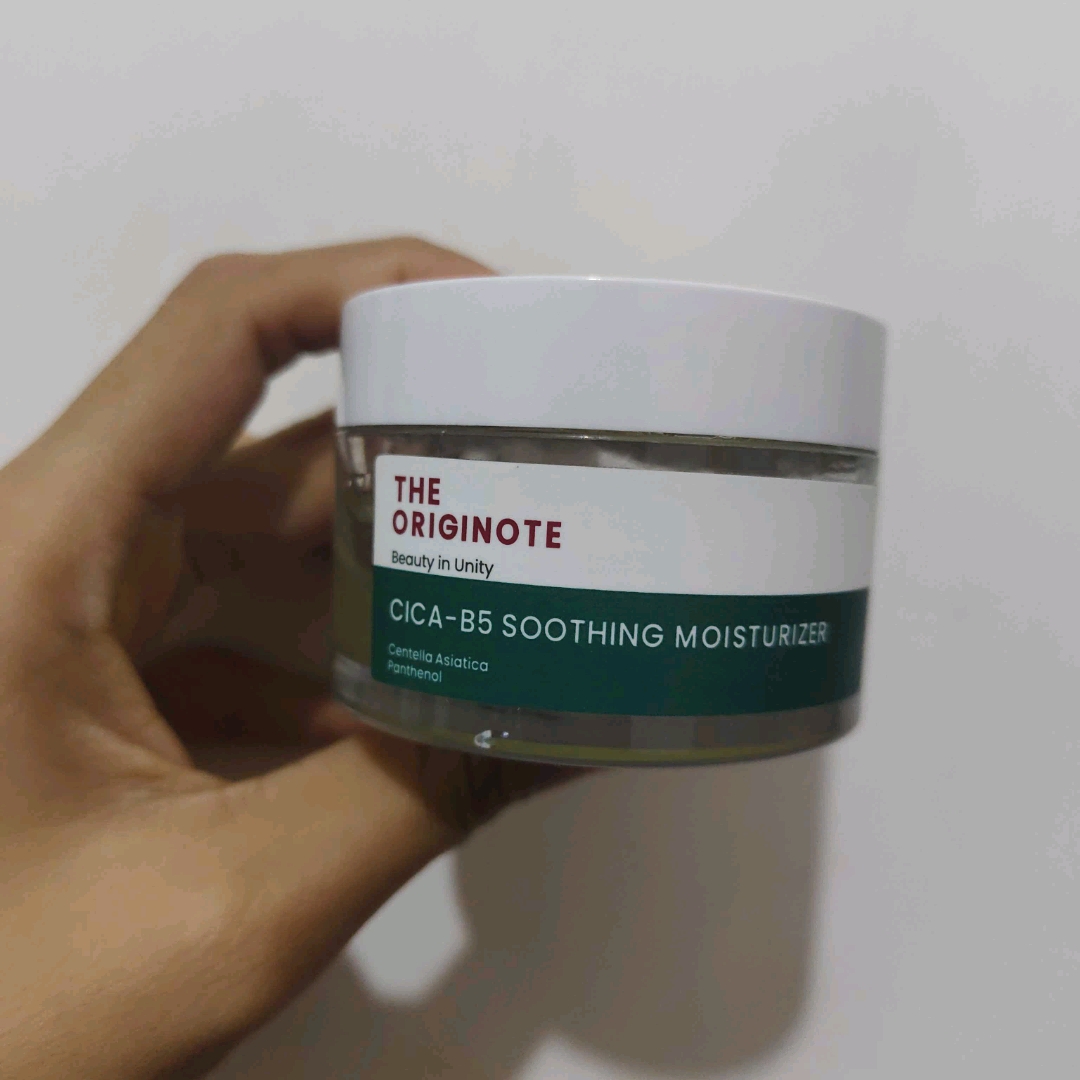 Cica B5 Soothing Moisturizer imgfdn-7560af44-6ab0-4ee3-b8e9-52d74c508f3d