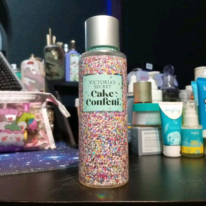 Cake Confetti Fragrance Mist imgfdn-e5e176d0-a931-4f0d-bd66-04cc1ad2bb92