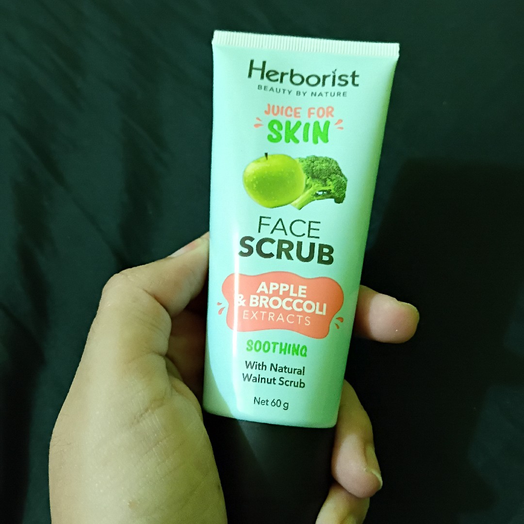 Juice For Skin Exfoliating Gel Scrub - Apple Broccoli imgfdn-147d050b-41df-4534-8301-65221cd13006