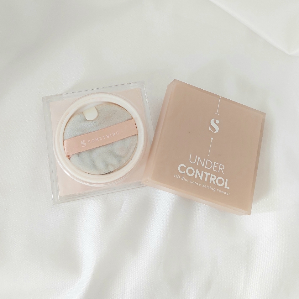 Hooman Under Control HD Blur Loose Powder - 03 Light imgfdn-8b20a3d4-6c0a-426b-817d-04f28627130c