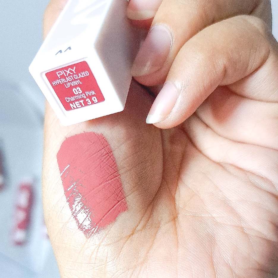 Hyperlast Glazed Lip Vinyl - 03 Charming Pink imgfdn-afb5d157-ab0e-464e-8a65-1cd22d06a6f8
