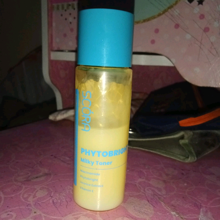 Phytobright Milky Toner imgfdn-c74e72bb-3fcb-47ef-87fa-1700de231dd0