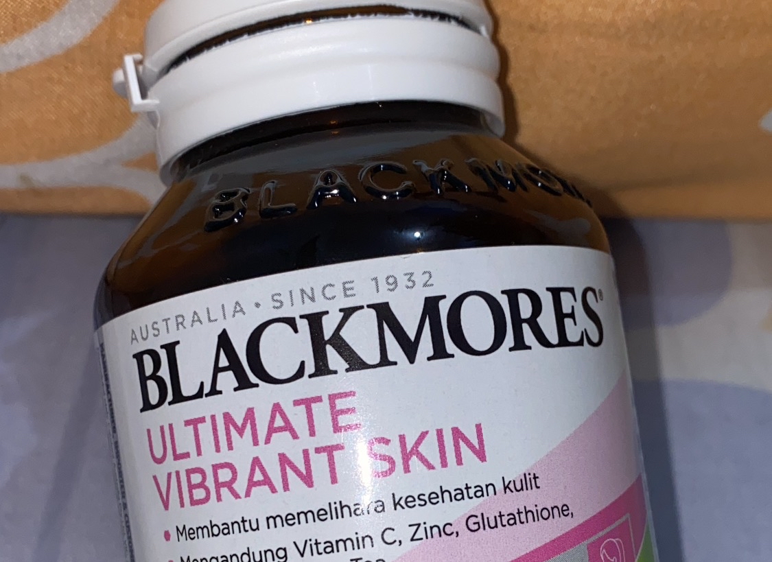 Ultimate Vibrant Skin imgfdn-c50c1cb2-3a8e-4de0-a469-6f3e95401408