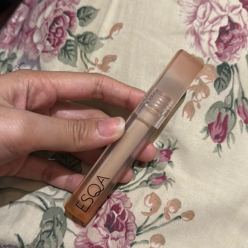 Minimalist Serum Concealer - Custard imgfdn-a7b639a6-5608-4417-99cf-b4b43b9f41e8