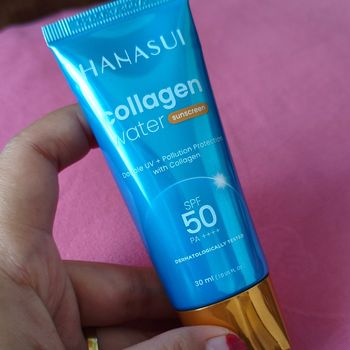 Collagen Water Sunscreen SPF 50 PA++++ imgfdn-e9f73615-4734-4615-9aba-a4277ff5426d