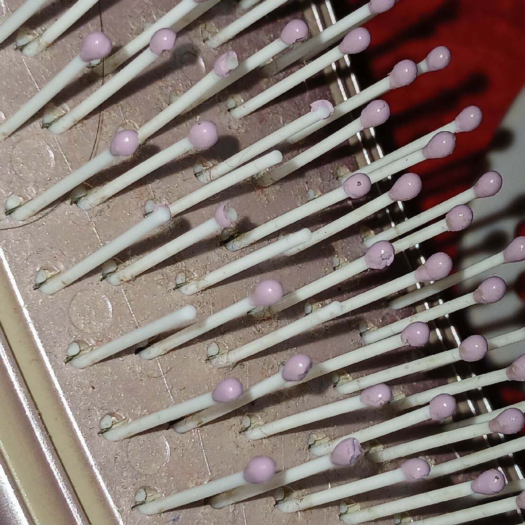 So Clean Brush - Rose Gold imgfdn-8f8ed093-9327-4888-8bc6-b052ca5f01b6
