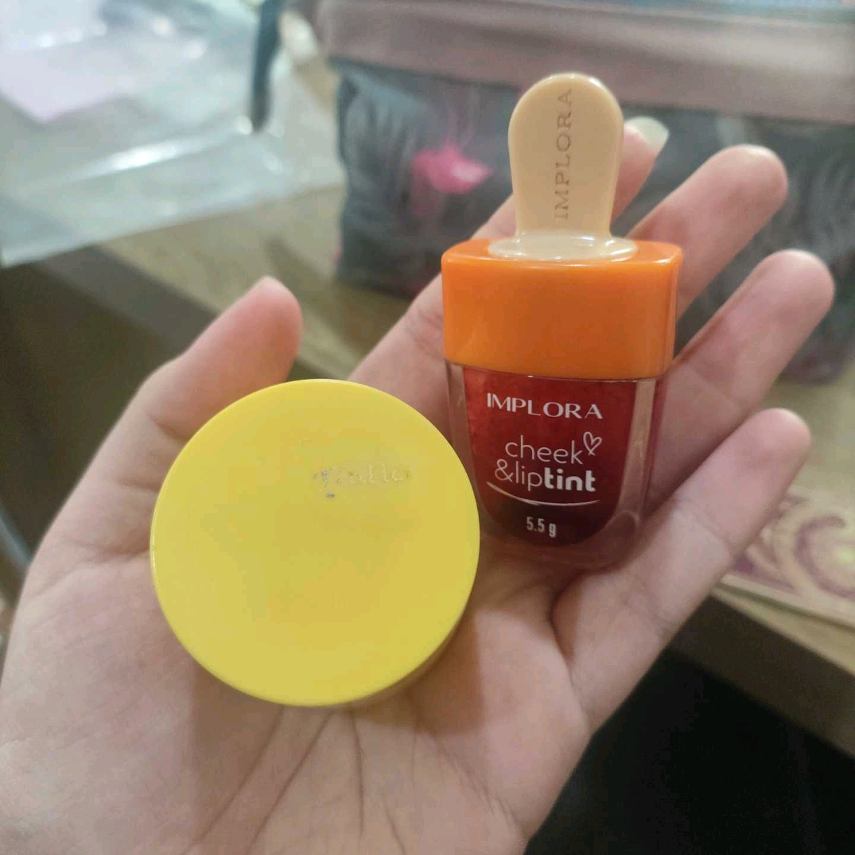 Lip Mask - Original imgfdn-01222208-6456-4a70-bd48-5aff31f22be0