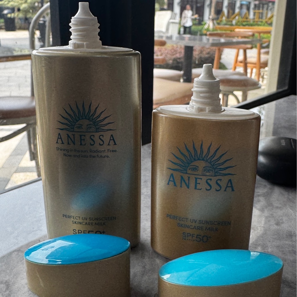 Perfect UV Sunscreen Skincare Milk SPF 50+ PA ++++ - Reformulation in April 2022 imgfdn-d9eecd34-0140-42ab-adf9-73a622dfd421