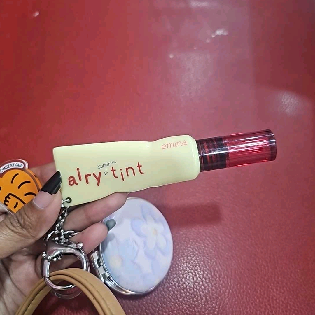 Airy Surprise Tint - 12 Fuzzhia imgfdn-a5154c28-b78d-484f-b709-69eab4e51873