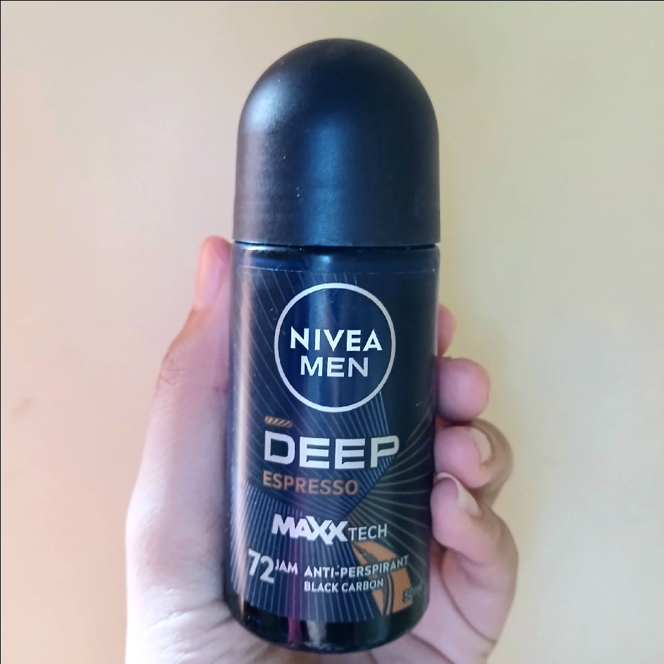 Men Deep Charcoal Espresso Deodorant imgfdn-6e52d3ea-7806-4993-bcc1-e27d4bec9a2f