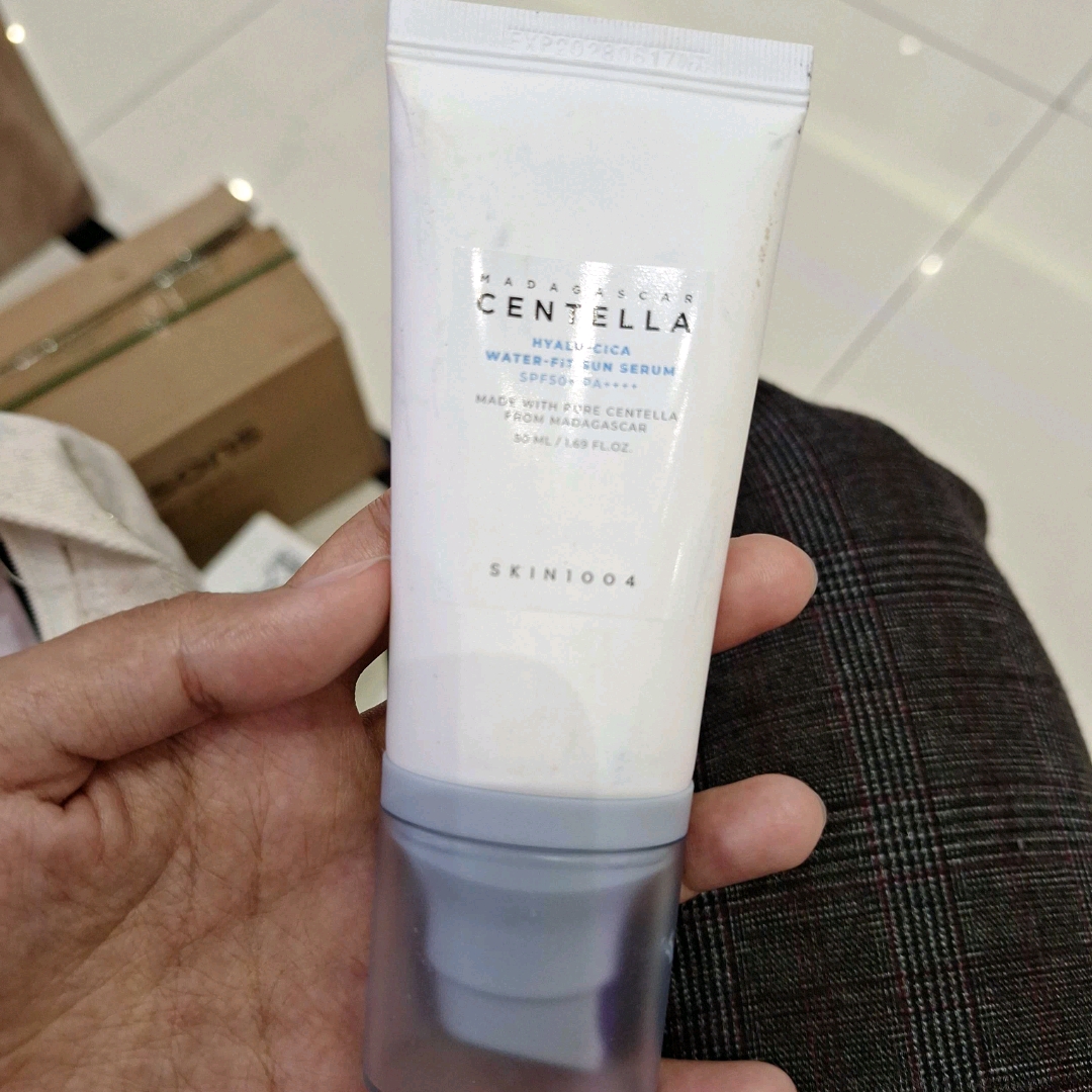 Madagascar Centella Hyalu-Cica Water-Fit Sun Serum imgfdn-c8b648b2-1eae-432c-b9ec-8d3c82822d42