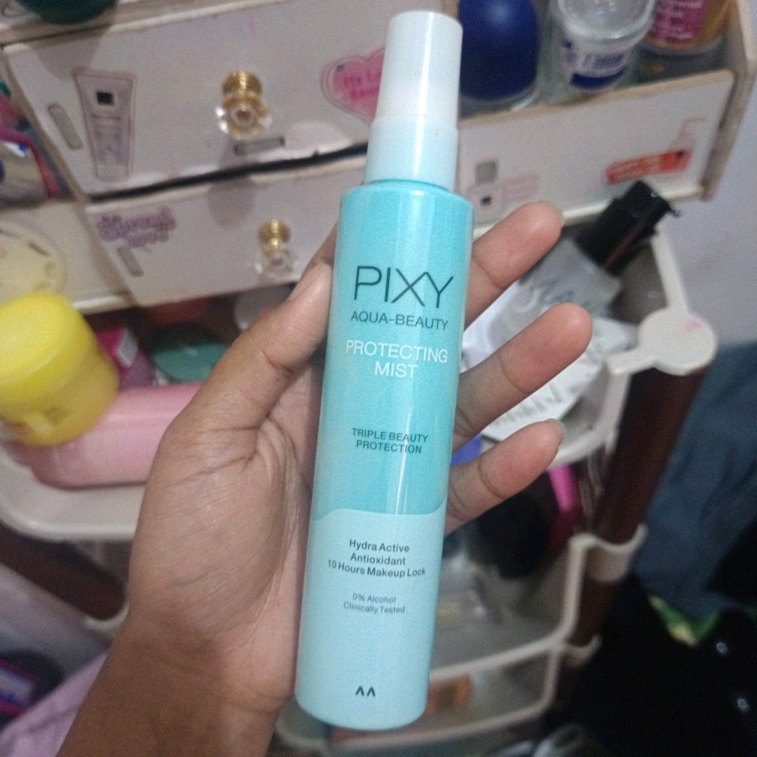 Aqua Beauty Protecting Mist imgfdn-928205b3-c7d1-48d8-a49d-1a65f42f0bd9