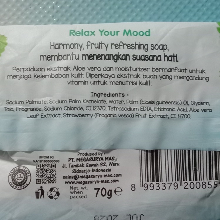 Fruit Soap - Strawberry imgfdn-4c4718d9-5375-4dc0-a330-bfd8aae070d9