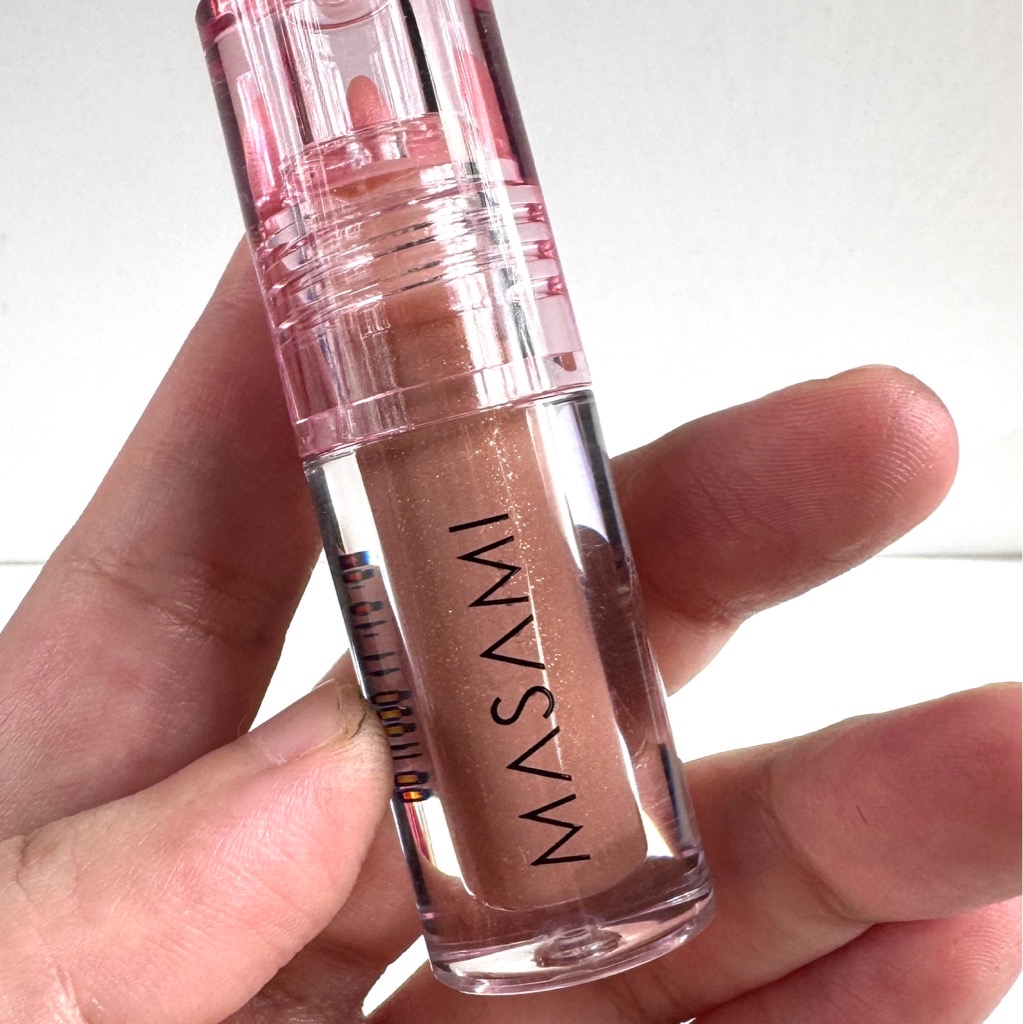 Dream Shine Lip Gloss - Amber  imgfdn-394df4b7-8535-4c9b-a960-77dba634e377