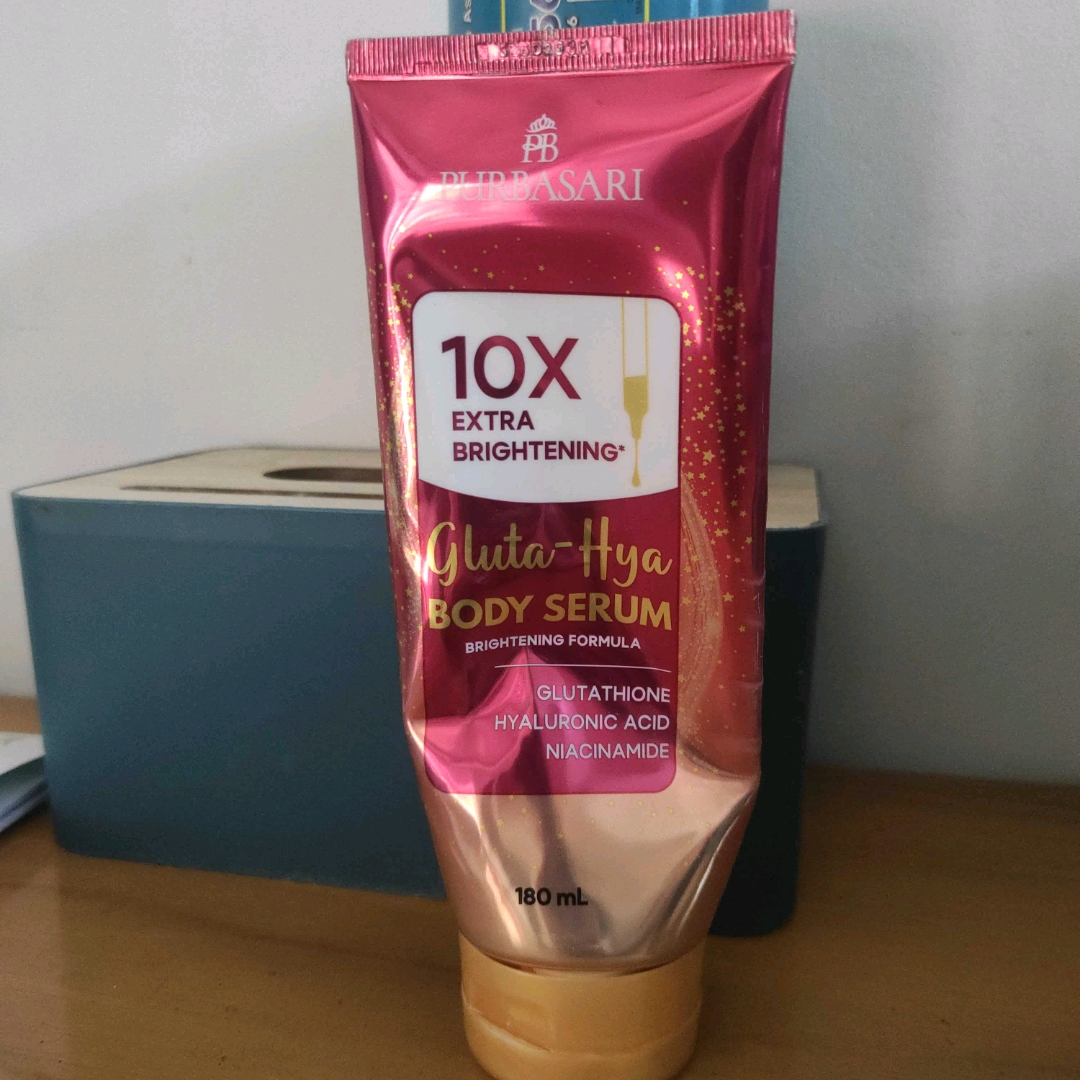 Gluta Hya Body Serum imgfdn-7f5e0b15-9d5a-4438-acf3-cf3e35b781fe