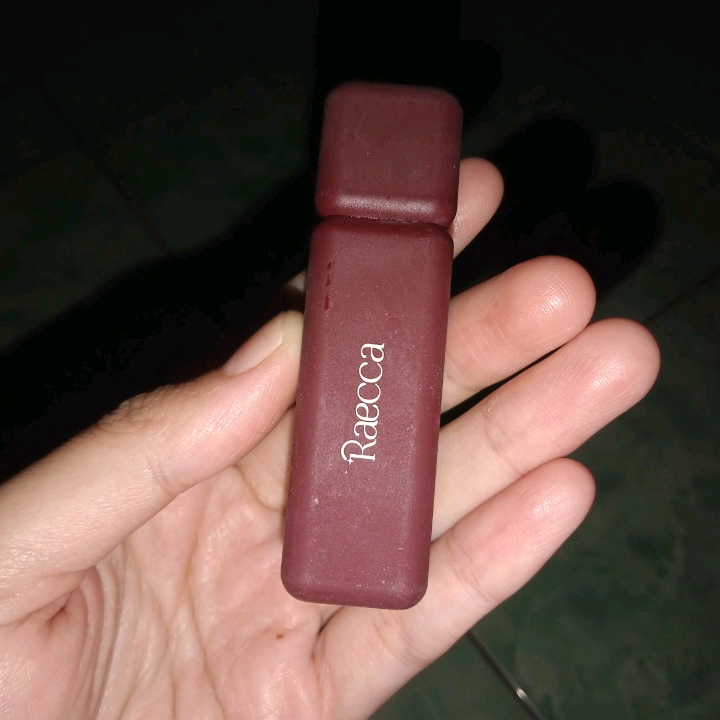 Glow Up Tint - Fancy imgfdn-6b80c975-9ff8-4b1a-a544-9e17ce3eaa7b