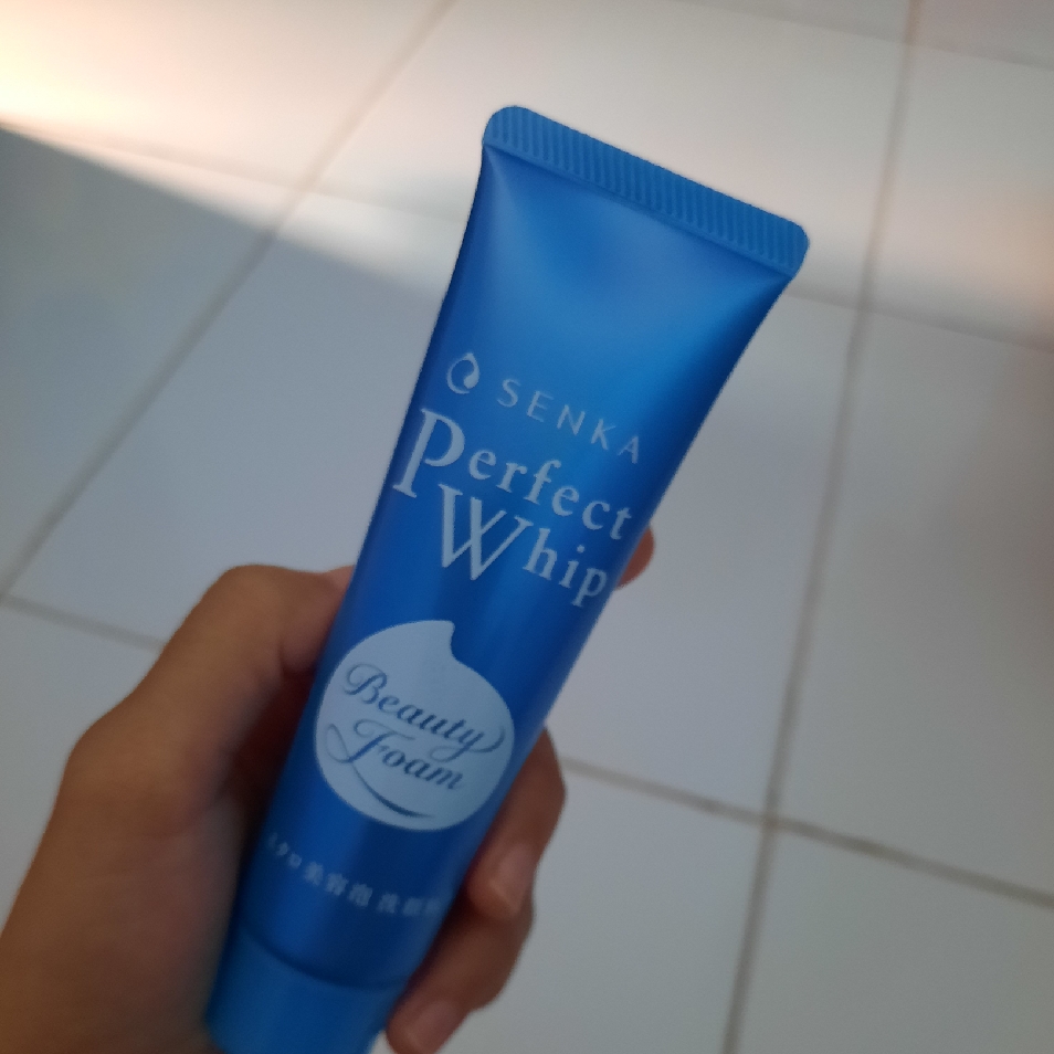 Perfect Whip Facial Foam imgfdn-c409298d-58b1-48fb-b3d2-4249ec2aa9b0