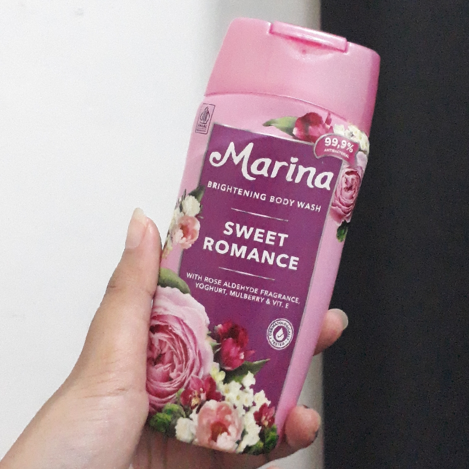 Brightening Body Wash - Sweet Romance imgfdn-5f8f50dd-566a-4750-9958-9ca6791cbfb2