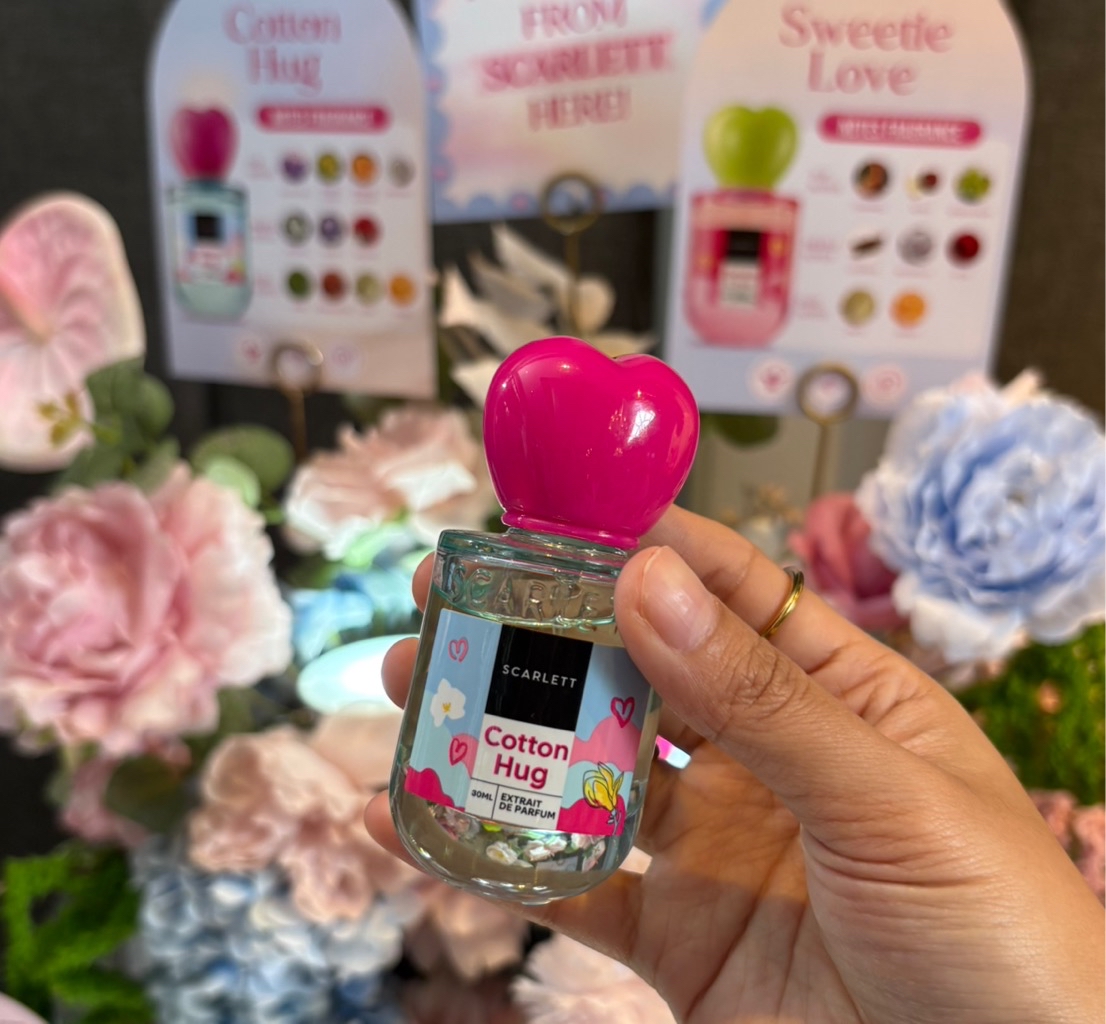 Cotton Hug Extrait De Parfum  imgfdn-e3f46ba9-9b12-426a-8045-b40b3fe66997