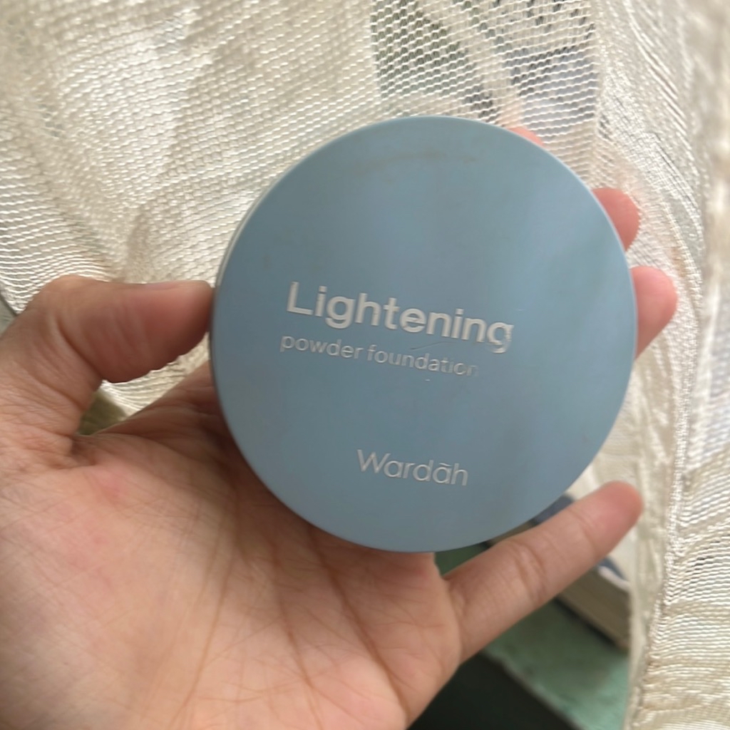Lightening Powder Foundation Light Feel - 06 Warm Beige (32W) - Reformulation in October 2023 imgfdn-3f53c55f-83ad-41cc-b7ad-16408312004c