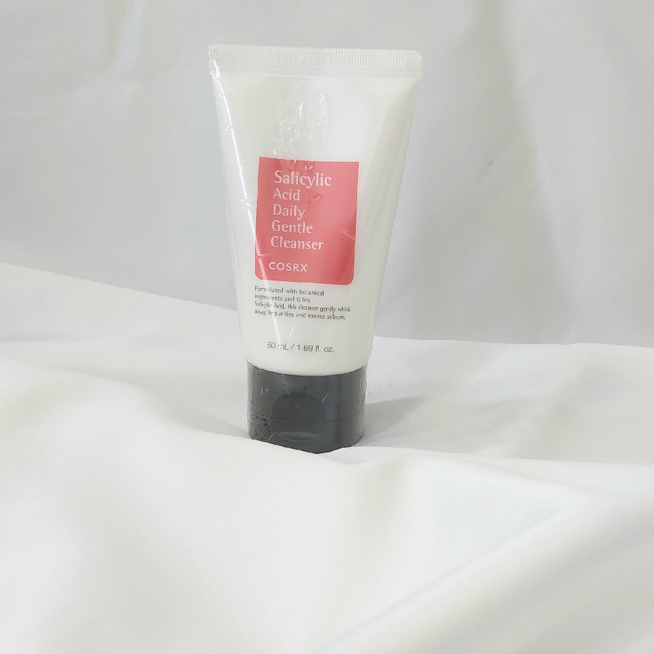 Salicylic Acid Gentle Cleanser imgfdn-d6e1411d-22df-4359-8a60-89ca11163cb2