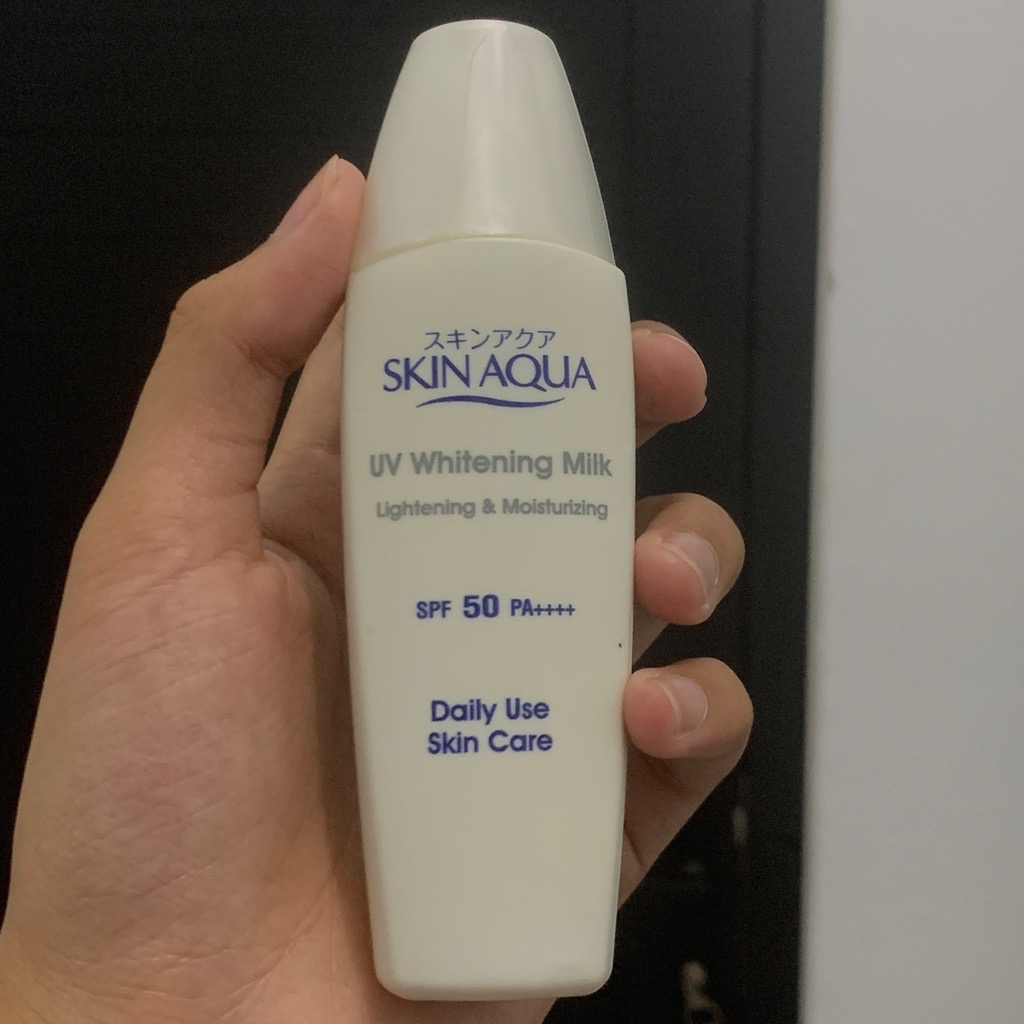 UV Whitening Milk imgfdn-12c9a820-c215-4175-995b-db3c6fc280ba