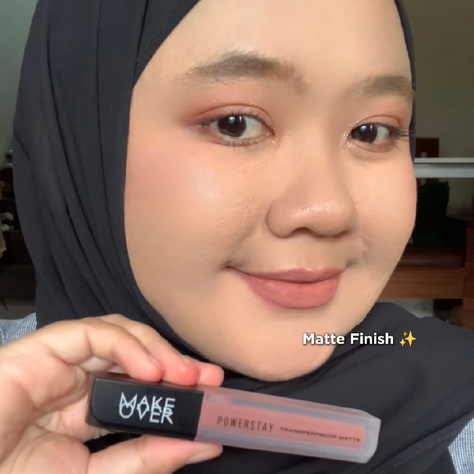 Powerstay Transferproof Matte Lip Cream - B10 M.O imgfdn-e33b1a88-9b6a-4b11-9aa8-0a4b795edba5