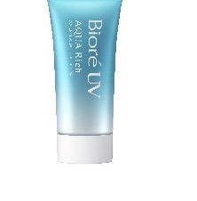 UV Aqua Rich Watery Essence SPF 50+ PA++++ imgfdn-cea4e9a7-c2cc-4fe7-97c2-cdc4ba5bf019