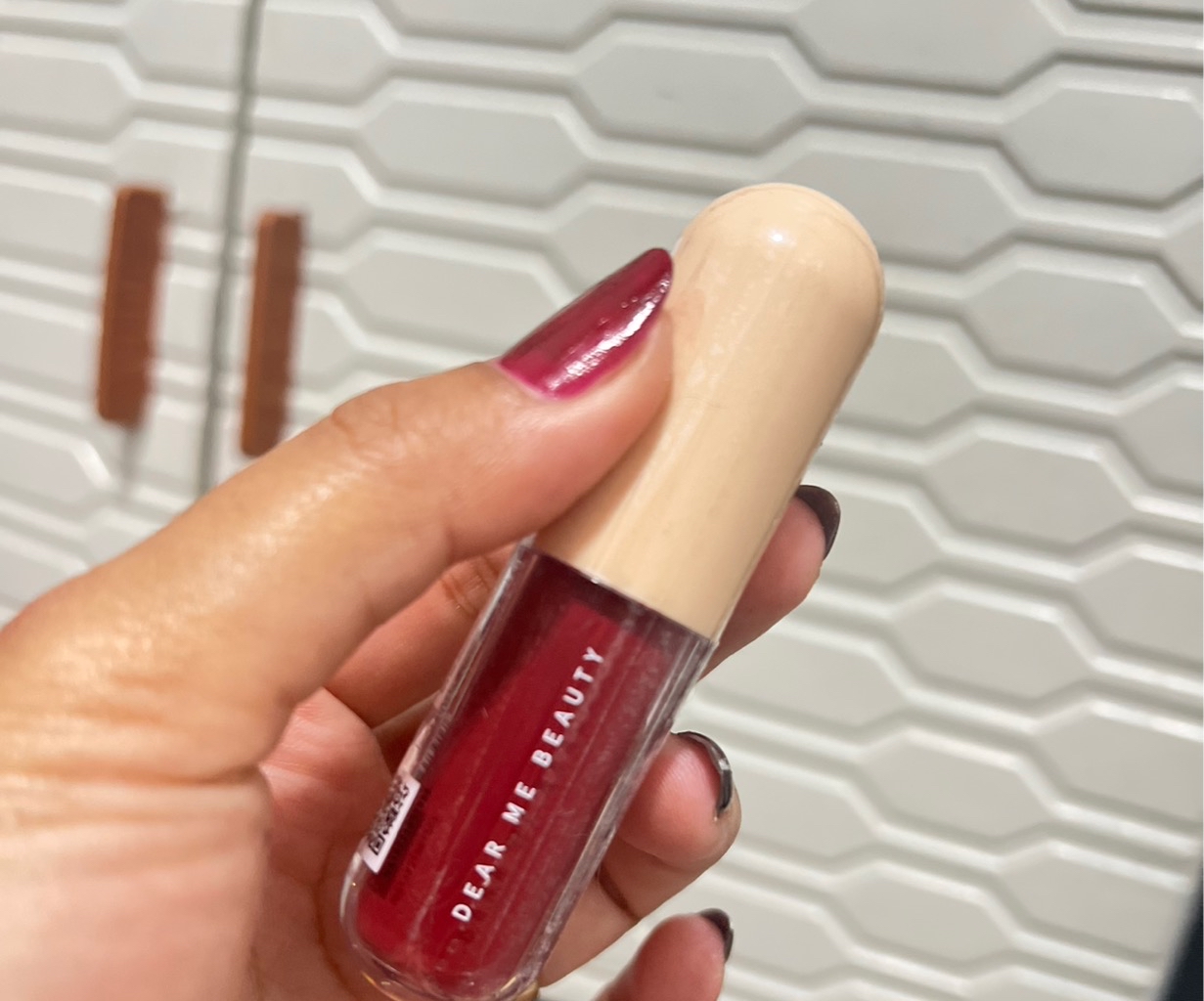 Serum Lip Tint - Dear Rissa imgfdn-bb548a59-fb0c-4879-8f1b-aca1f5a6780b
