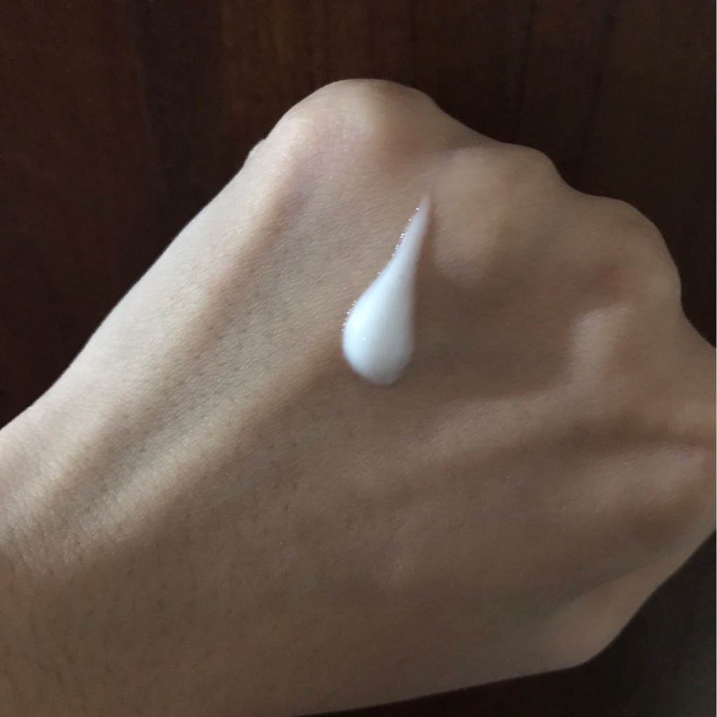 Hydrating Cream imgfdn-f20dbb26-ee22-4b93-8301-aa50c17890ec