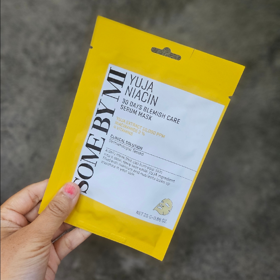 Yuja Niacin Blemish Care Serum Mask Sheet imgfdn-4177cdbd-c024-4382-97ae-59ff7a7a4edd