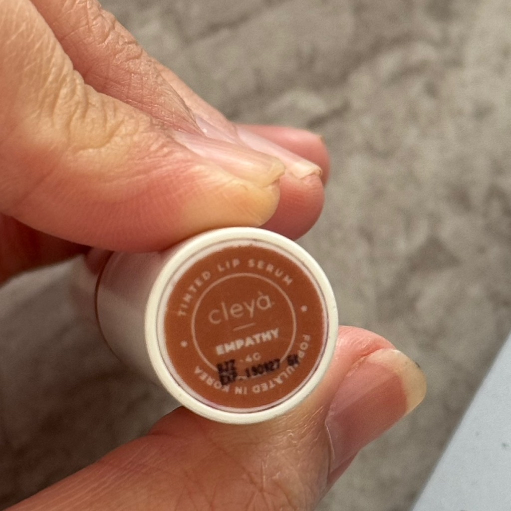 Tinted Lip Serum - Empathy imgfdn-abe23e86-26f0-41e6-ba43-019a77449d22