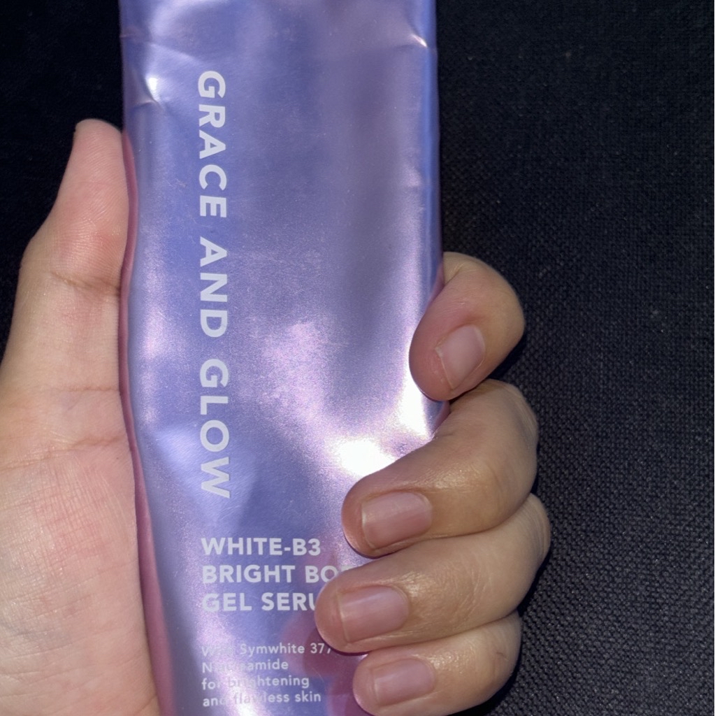White-B3 Bright Body Gel Serum imgfdn-de83d891-f768-4c65-9039-8314c950e569