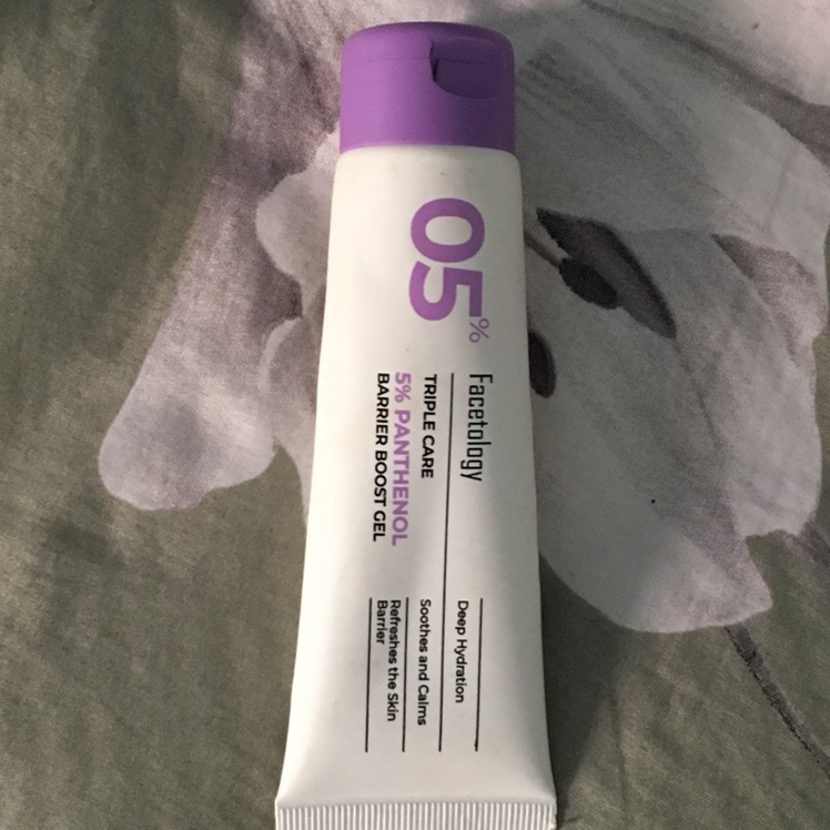 Moisturizer Triple Care 5% Panthenol Barrier Boost Gel imgfdn-d74296d4-fc4f-4f50-88ab-5c6b9dec29d1