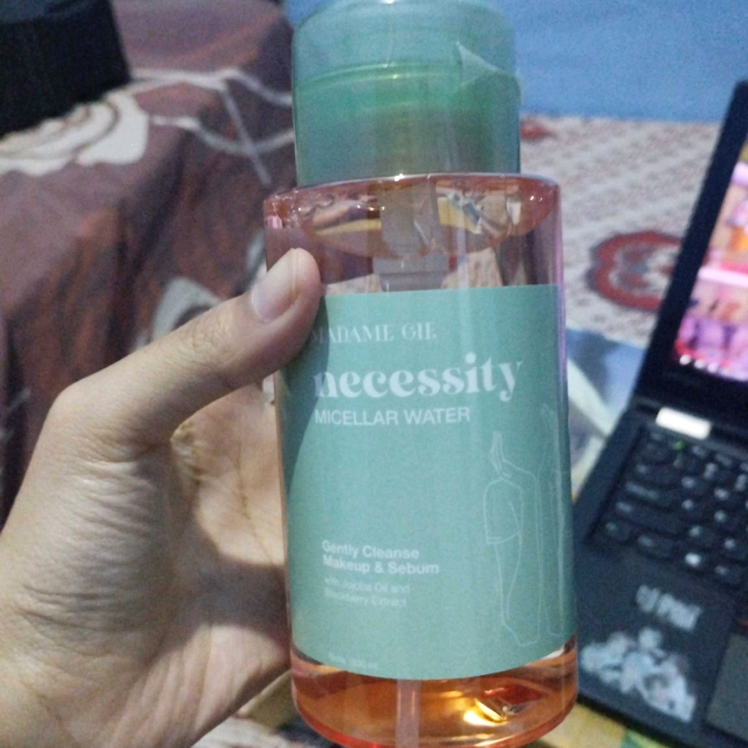 Necessity Micellar Water Gentle Cleanse Makeup & Sebum imgfdn-fe7d4081-f24b-44da-a16e-38017e880c96