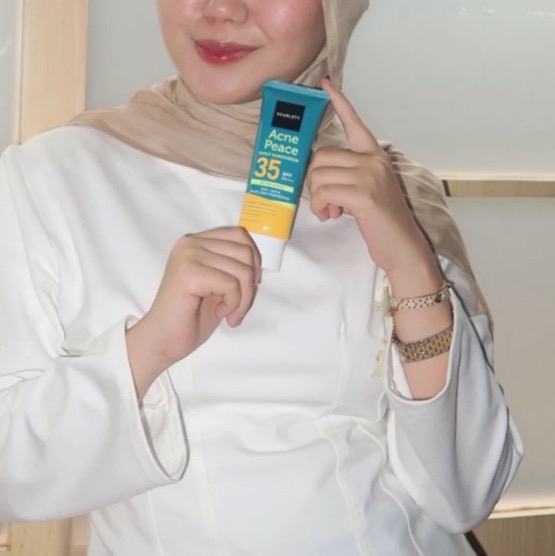 Acne Peace Daily Sunscreen SPF 35 PA++++ imgfdn-b186695c-9658-4c07-a977-b79c1b340023