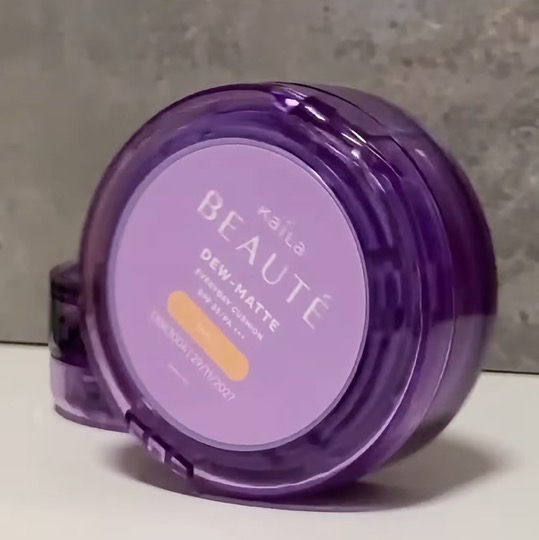 2 in 1 Dew-Matte Everyday Cushion - Biscotti imgfdn-5636e485-acd6-4223-8d47-2a4af6e0d53b